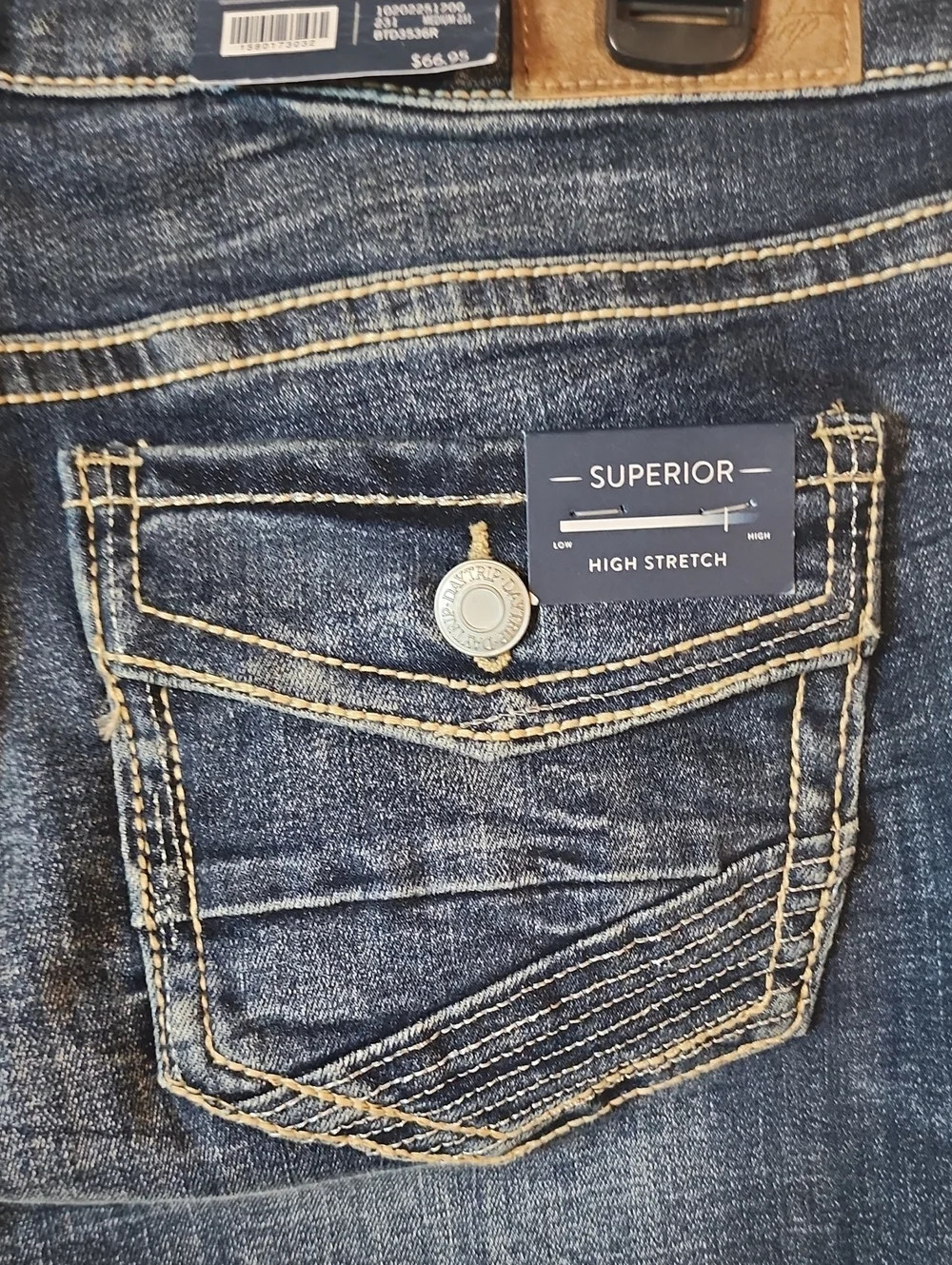 Daytrip Virgo Universal Fit Straight Jeans NWT Size 30 Regular